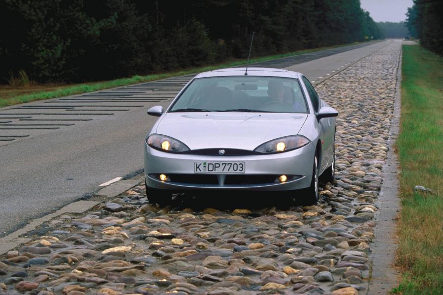 Ford Cougar 1998 года  (фото 1 из 40)